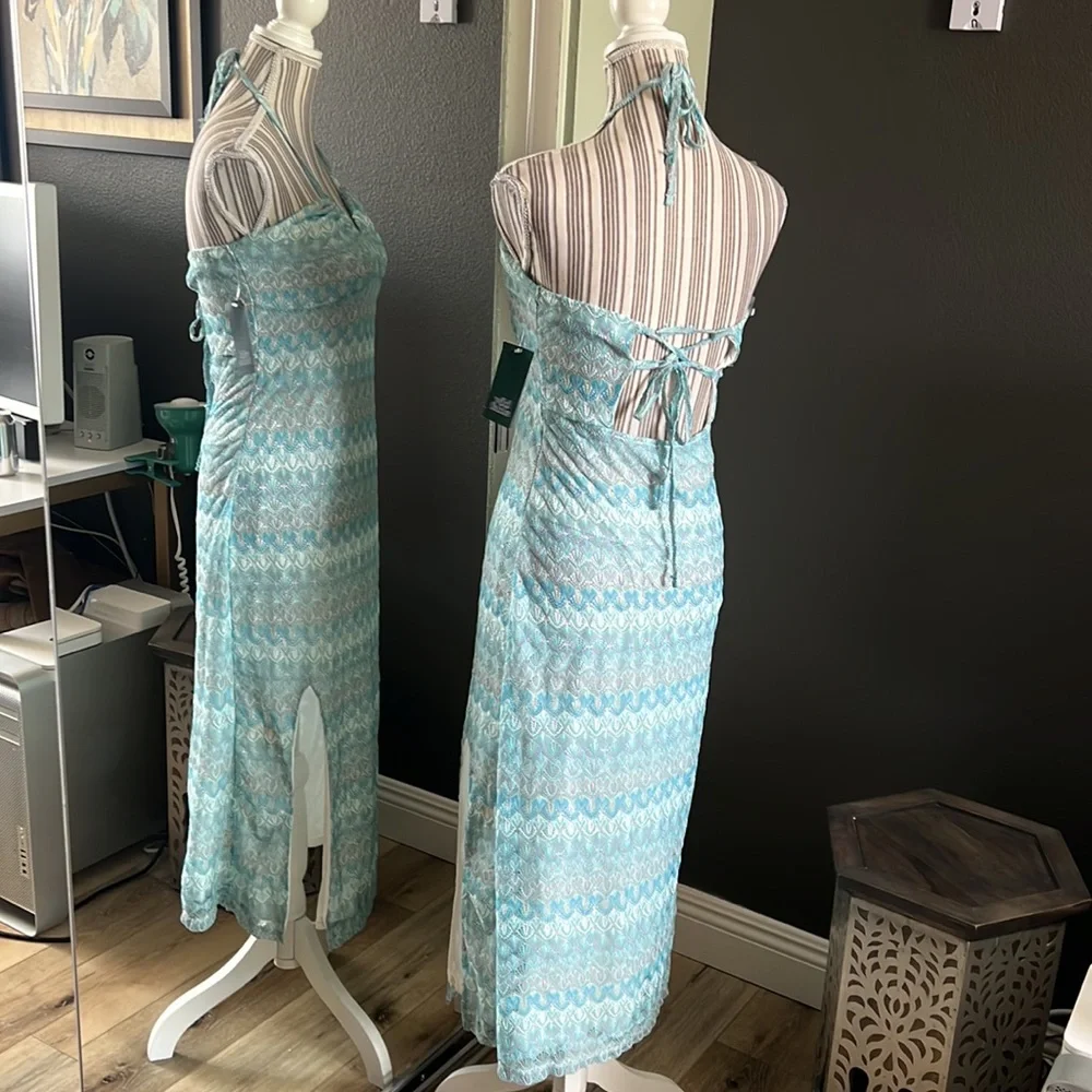 Wild Fable, aqua cream lace dress, medium - Picture 4 of 4